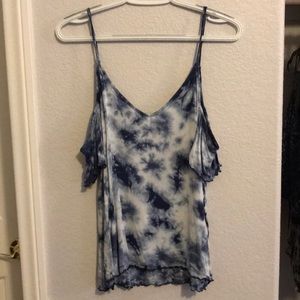 Tank top/off the shoulder